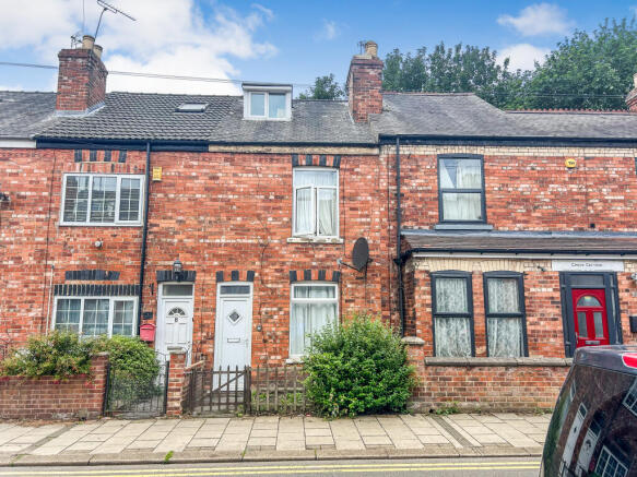 2-bed terraced on Gordon Street, Doncaster, DN21, £61,000