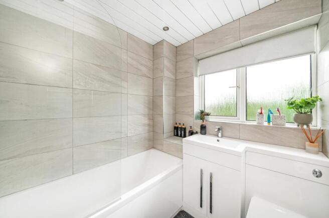 HOUSE BATHROOM