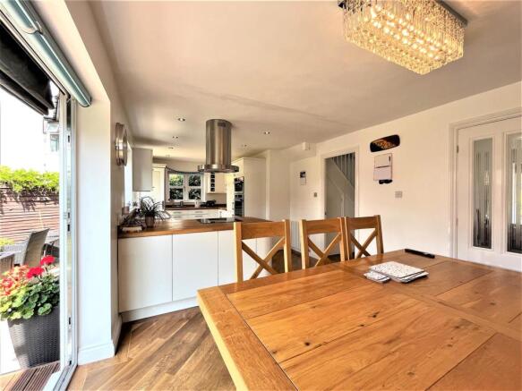 Dining Kitchen