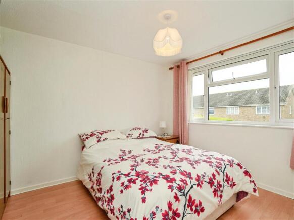 3 bed Detached for sale Image 9