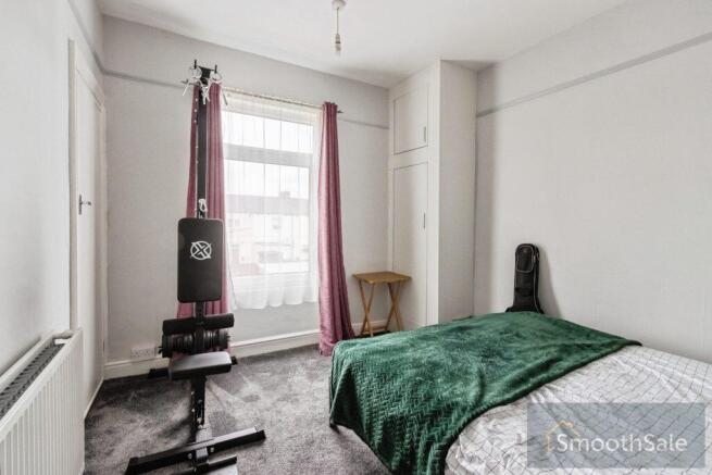 3 bed Terraced for sale Image 11