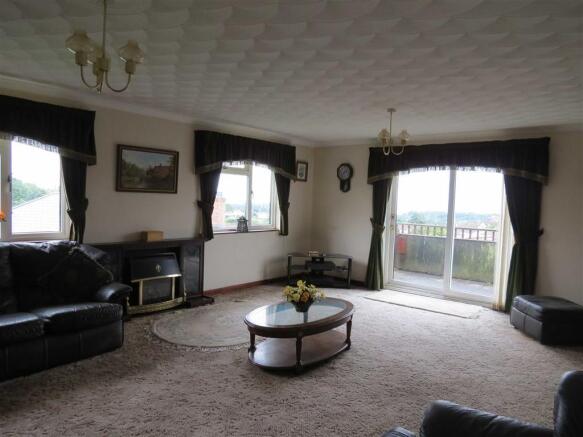 Lounge: