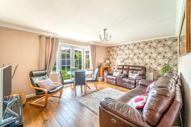 Church Road, Worle - IMPRESSIVE EXTENDED BUNGALOW  photo 3
