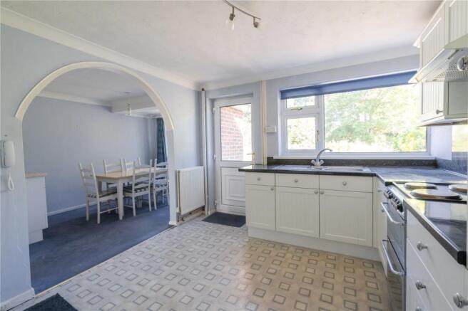 Kitchen (2)