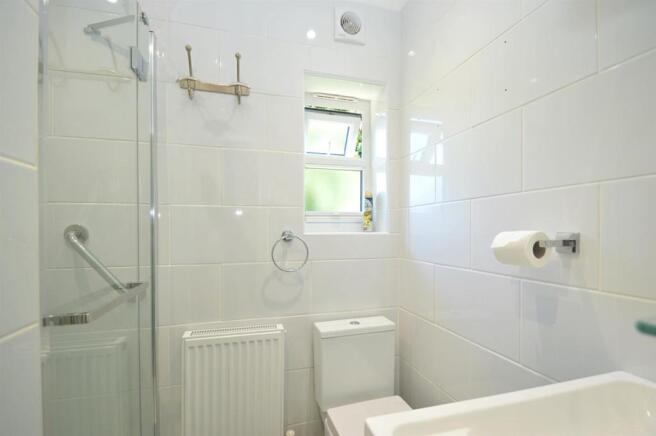 Shower1.jpg
