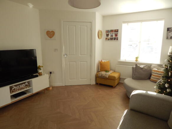 lounge.JPG