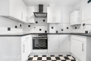 3, Peppin Court, Ambleside Avenue, Walton-on-thames KT12 3LJ