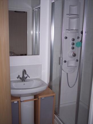Ensuite dbl shower