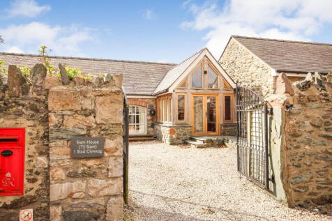 Stad Clynnog, Dwyran, Llanfairpwllgwyngyll, LL61 6RR