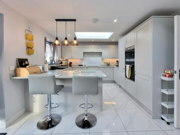Kitchen/Breakfast room