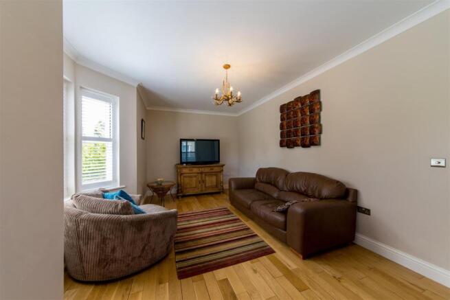 55 Charlotte Ave (1 