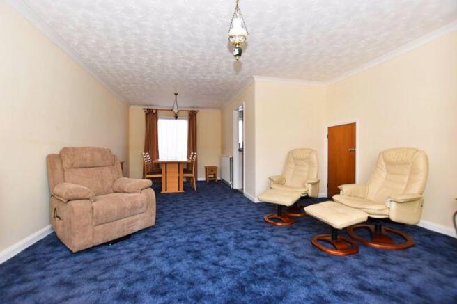Living room diner