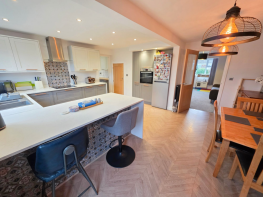 14, Eastfield Road, Armthorpe, Doncaster DN3 3LD