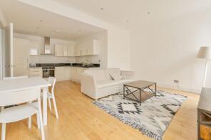 Flat 2, 374a The Green Apartments, Chiswick High Road, Chiswick, London W4 5TA