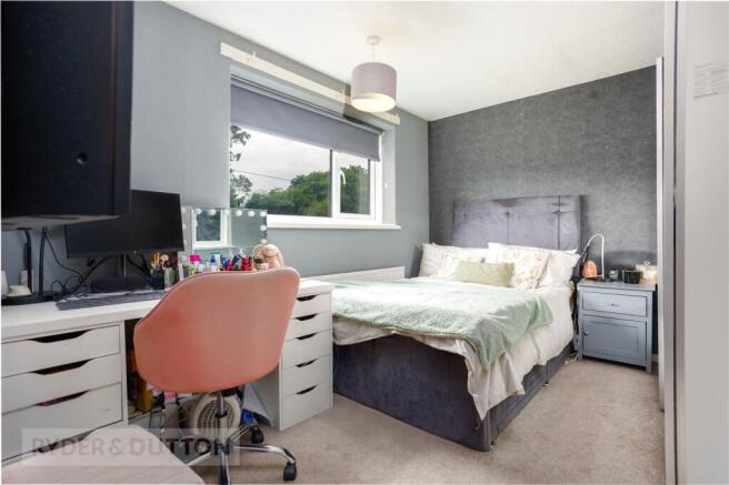 3 bed Semi-Detached for sale Image 8
