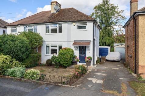 Woodville Gardens, Ruislip, HA4