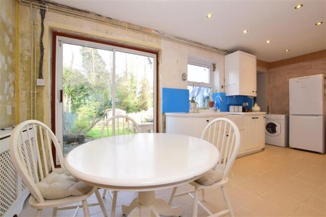 Kitchen/Dining Area