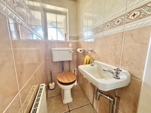 Cloakroom 1