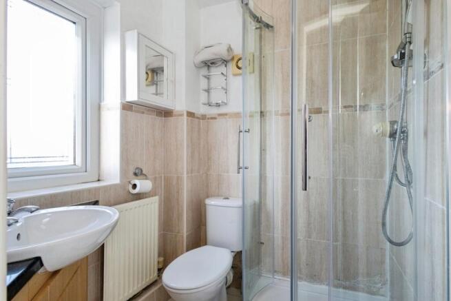 4 bed Detached for sale Image 12