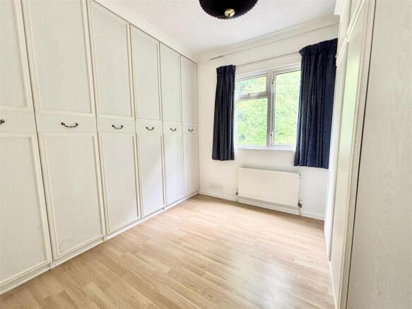 2 bed Park Home for sale Image 10