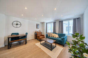 Flat 8, 15 19 Stanmore House, Church Road, Stanmore HA7 4AR