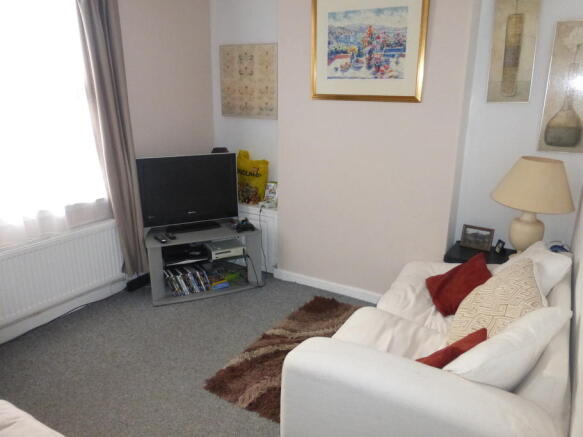 Photo 3