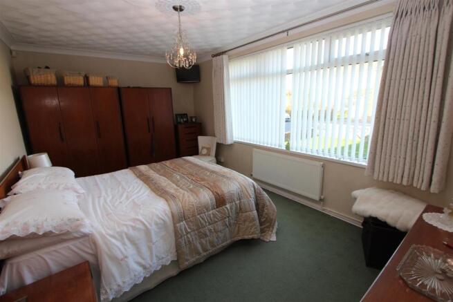 66 Brynau Road 007.JPG