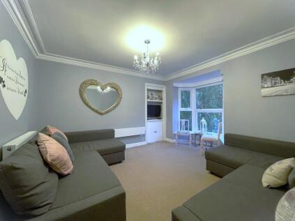 Upper Flat, 7 Bagdale, Whitby, North Yorkshire, YO21