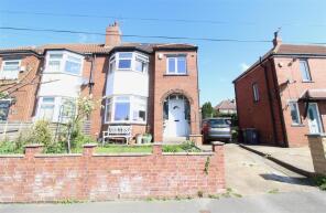54, Eden Crescent, Burley, Leeds LS4 2TW