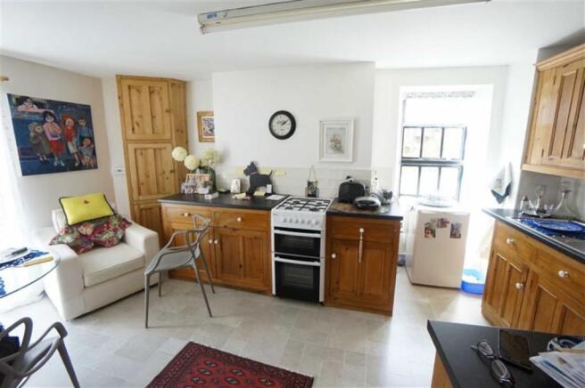 Breakfast Kitchen: