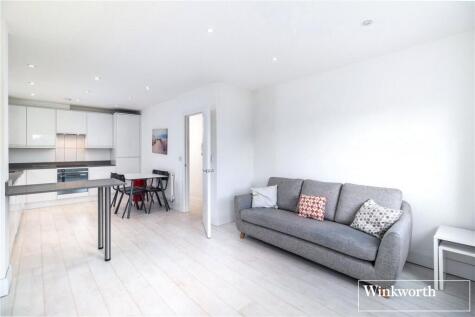Station Road, Finchley, London, N3