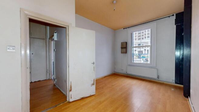 Flat 3 Cromwell House, 80 Warwick Road, Earls Court, London, W14 8PT