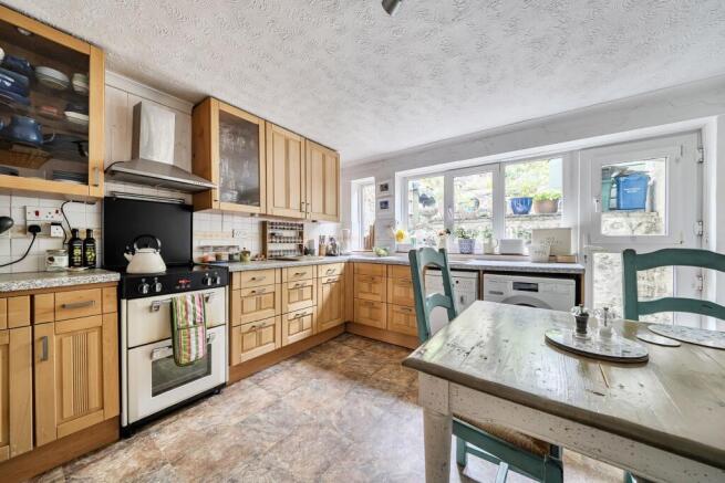 13, Woodland Road, Ashburton photo 4
