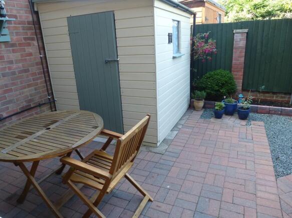Photo 8