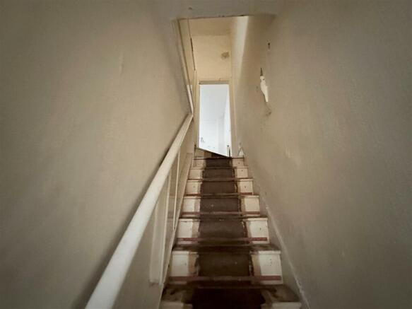 4 bed Block of Apartments for sale Image 6