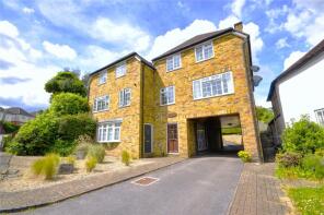1, Manor Court, Farncombe Street, Godalming GU7 3LQ