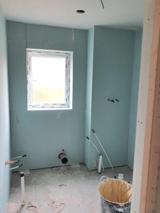 4 bed Detached to rent Image 11