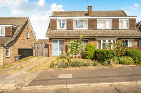 Barking Close, Luton, LU4 9