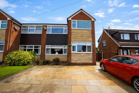 14 Selkirk Avenue, Garswood, Ashton In Makerfield, WN4 0UF