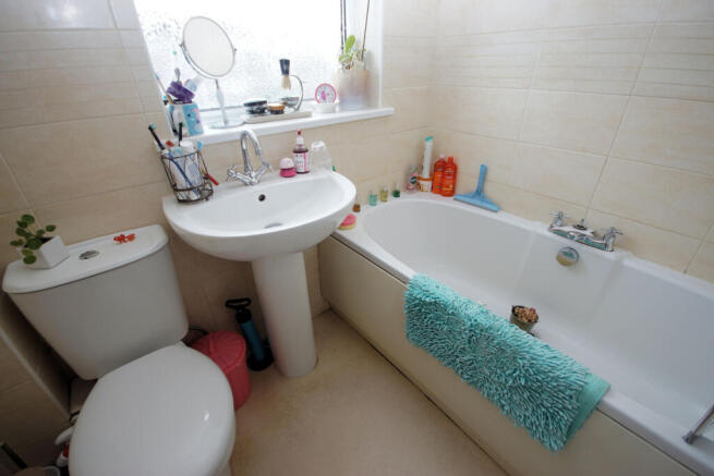 Bathroom.jpg