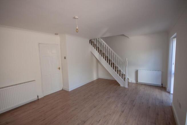 IMG_0138- 2 Avon Road- Reduced.jpg