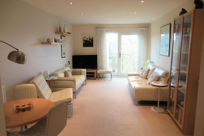 MAIN LIVING AREA