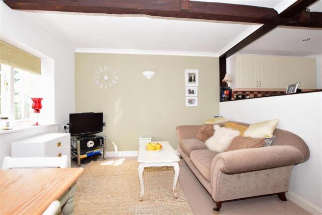 Lounge/ Dining Room