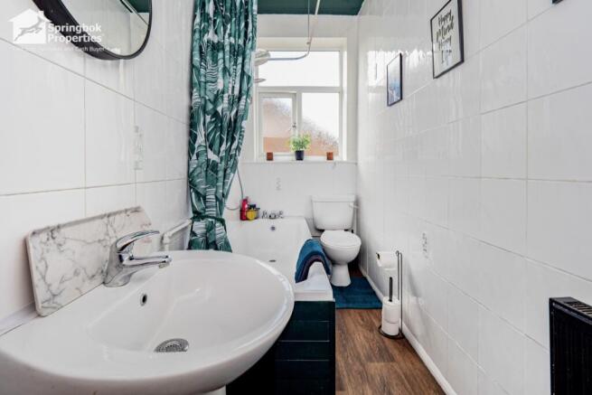 4 bed Maisonette for sale Image 11