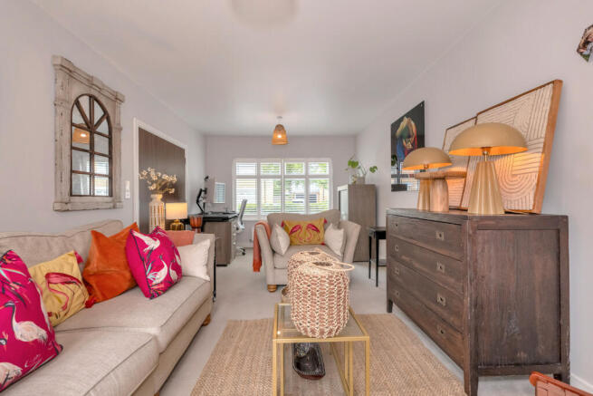 Timms Close, Horsham, RH12 photo 4