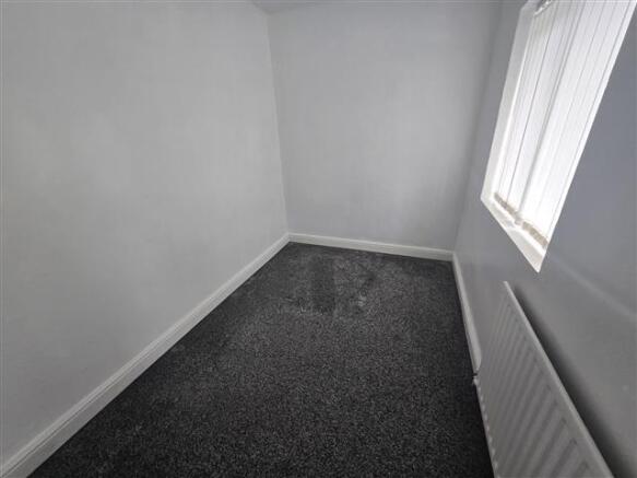 3 bed End of Terrace to rent Image 5