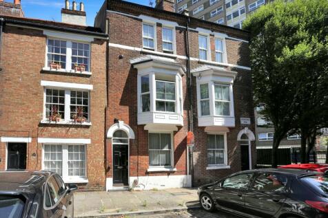 Ordnance Row, Portsmouth, PO1