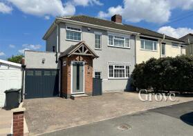 25, Newlands Drive, Halesowen B62 9DX