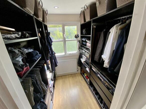 Walk-in Wardrobe