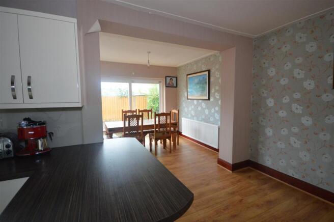 Kitchen/Dining Room